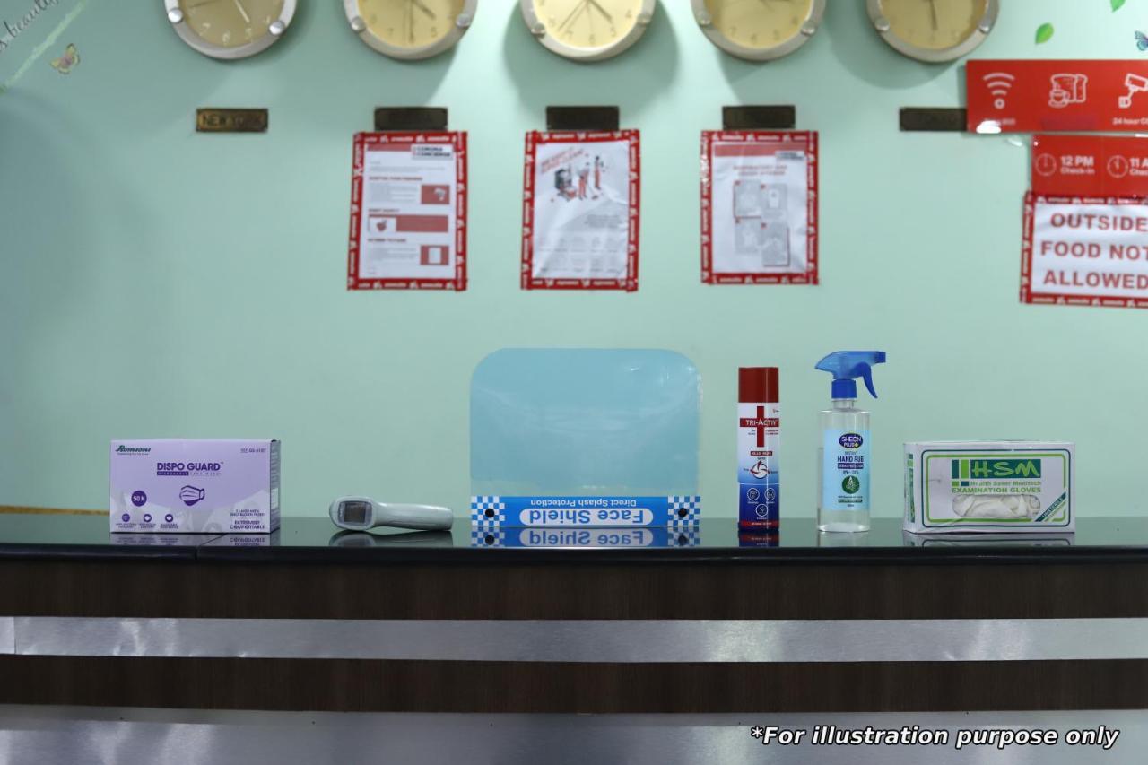 Hotel Vaccinated Staff - Oyo 22055 Dadar Residency Mumbai Exterior foto